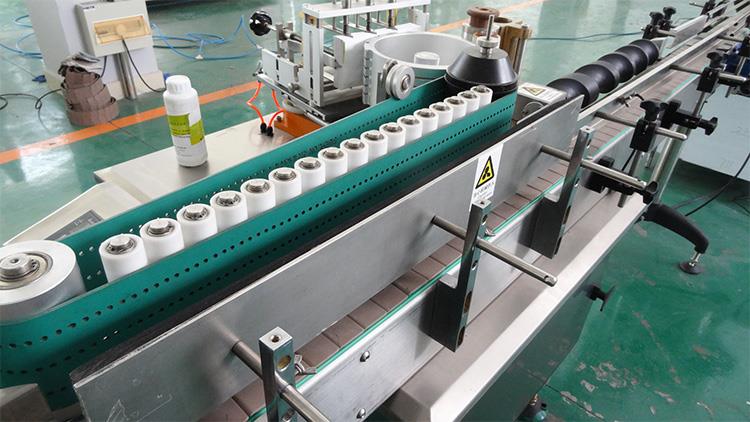알콜 제품을위한 가득 차있는 자동적 인 젖은 접착제 종이 상표 레테르를 붙이는 기계
